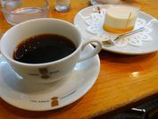 京都岡崎のはなふさでコーヒーとレアチーズケーキ